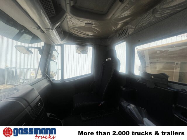 Cab chassis truck Iveco Trakker AD260T45W 6x6: picture 6