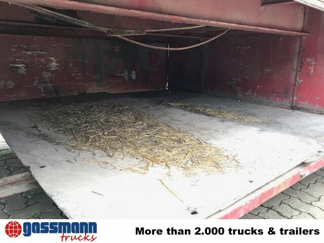 Kässbohrer V 12L - Dropside/ Flatbed trailer: picture 5 Kässbohrer V 12L - Dropside/ Flatbed trailer: picture 5