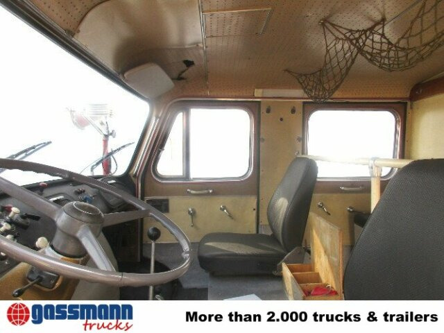 MAN 450 HALF TRO-TLF 16 - Fire truck: picture 3 MAN 450 HALF TRO-TLF 16 - Fire truck: picture 3