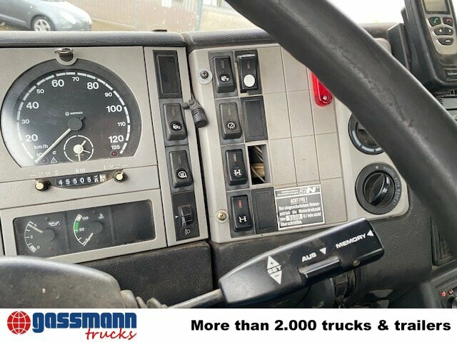 MAN T40 26.364/414 6x4, 6-Zylinder - Hook lift truck: picture 5 MAN T40 26.364/414 6x4, 6-Zylinder - Hook lift truck: picture 5