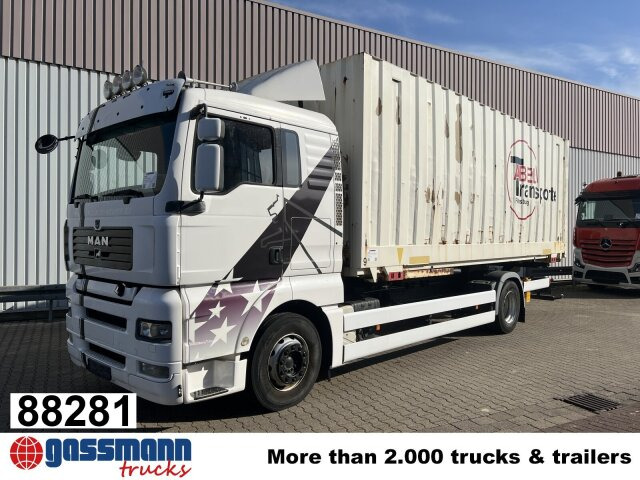 MAN TGA 18.350 4x2 LL, Fahrschulausstattung - Box truck: picture 1 MAN TGA 18.350 4x2 LL, Fahrschulausstattung - Box truck: picture 1
