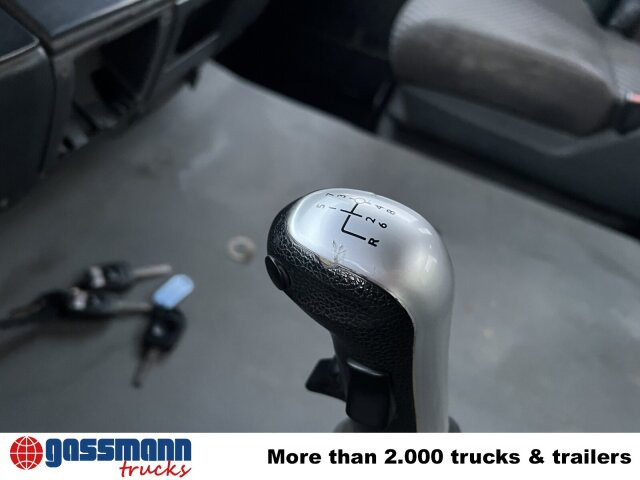 MAN TGA 35.410 8x4 BB, Betonmischer Karrena 10m³ - Concrete mixer truck: picture 4 MAN TGA 35.410 8x4 BB, Betonmischer Karrena 10m³ - Concrete mixer truck: picture 4