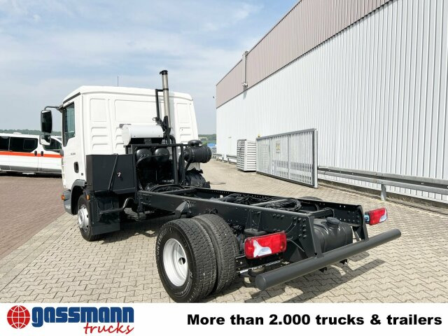 New Cab chassis truck MAN TGL 12.210 4X2 BL: picture 12 New Cab chassis truck MAN TGL 12.210 4X2 BL: picture 12