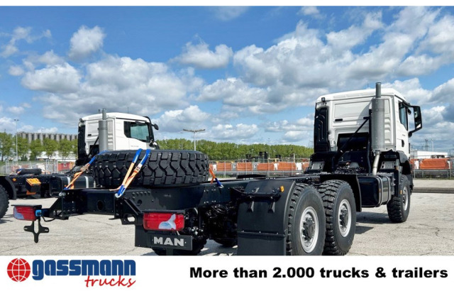 MAN TGS 33.440 6x6 BB CH, Euro2, Einzelbereifung - Cab chassis truck: picture 5 MAN TGS 33.440 6x6 BB CH, Euro2, Einzelbereifung - Cab chassis truck: picture 5