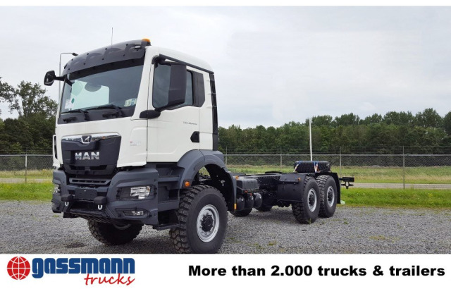 MAN TGS 33.440 6x6 BB CH, Euro2, Einzelbereifung - Cab chassis truck: picture 2 MAN TGS 33.440 6x6 BB CH, Euro2, Einzelbereifung - Cab chassis truck: picture 2