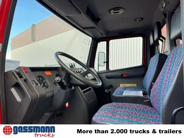 Mercedes-Benz 609 D 4x2, Feuerwehr Gerätewagen - Fire truck: picture 3 Mercedes-Benz 609 D 4x2, Feuerwehr Gerätewagen - Fire truck: picture 3