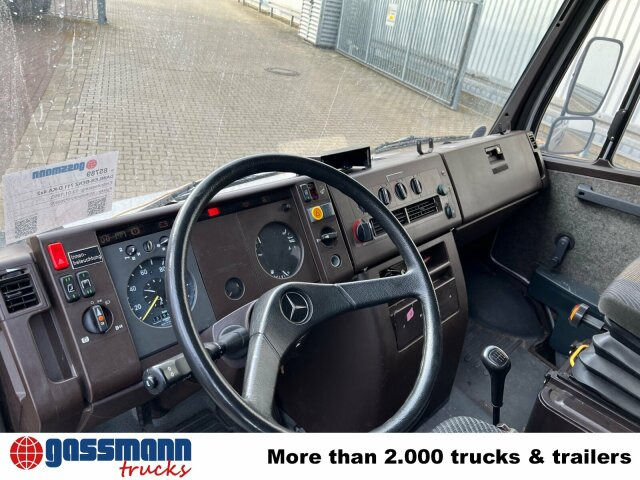Mercedes-Benz 711 D-KA 4x2, Standklima, 11-Sitze, 2 x on stock - Box truck: picture 4 Mercedes-Benz 711 D-KA 4x2, Standklima, 11-Sitze, 2 x on stock - Box truck: picture 4