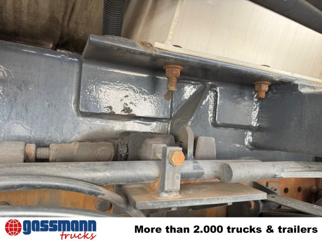 Road sweeper Mercedes-Benz Actros 2541 L 6x2, Müller Saug-/Spülwagen ca.: picture 14