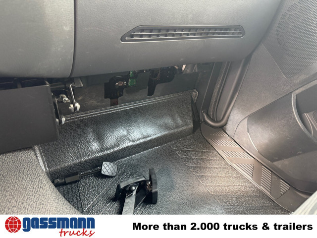 Mercedes-Benz Arocs 1827 A 4x4, Ex-Bundeswehr! - Dropside/ Flatbed truck: picture 4 Mercedes-Benz Arocs 1827 A 4x4, Ex-Bundeswehr! - Dropside/ Flatbed truck: picture 4