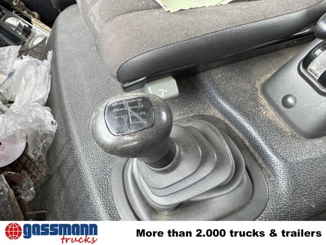 Mercedes-Benz Atego 1023 A 4x4, Einzelbereifung, Heckkran - Cab chassis truck, Crane truck: picture 3 Mercedes-Benz Atego 1023 A 4x4, Einzelbereifung, Heckkran - Cab chassis truck, Crane truck: picture 3