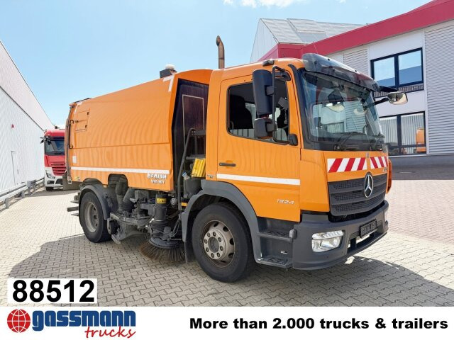 Mercedes-Benz Atego 1524 LKO 4x2, Kehrmaschine FAUN Viajet 6RH - Road sweeper: picture 1 Mercedes-Benz Atego 1524 LKO 4x2, Kehrmaschine FAUN Viajet 6RH - Road sweeper: picture 1