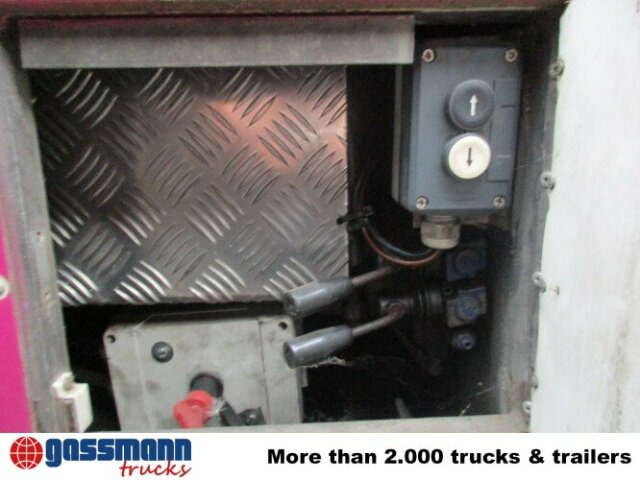 Mercedes-Benz Atego 817L 4x2, Autotransporter, 2x - Autotransporter truck: picture 3 Mercedes-Benz Atego 817L 4x2, Autotransporter, 2x - Autotransporter truck: picture 3