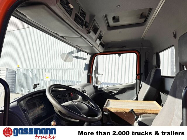 Mercedes-Benz Atego 818 K 4x2, 2x AHK - Tipper: picture 2 Mercedes-Benz Atego 818 K 4x2, 2x AHK - Tipper: picture 2
