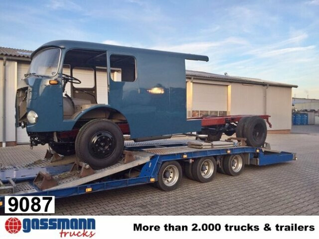 Mercedes-Benz LP710/32, Autotransporter - Autotransporter truck: picture 1 Mercedes-Benz LP710/32, Autotransporter - Autotransporter truck: picture 1