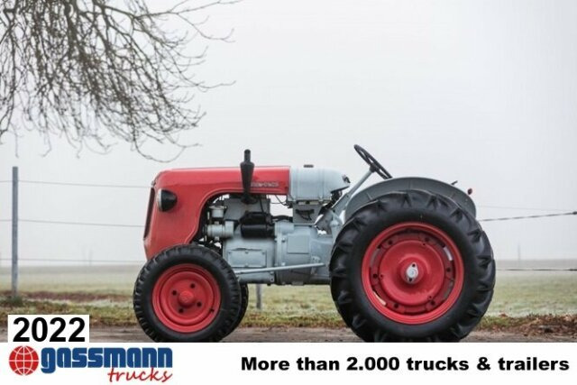 Traktor DL25 - Farm tractor: picture 1 Traktor DL25 - Farm tractor: picture 1