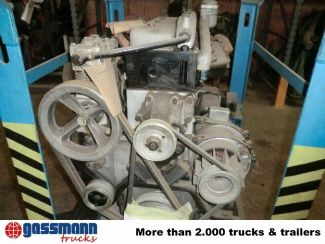 W50, D414 - Engine: picture 2 W50, D414 - Engine: picture 2