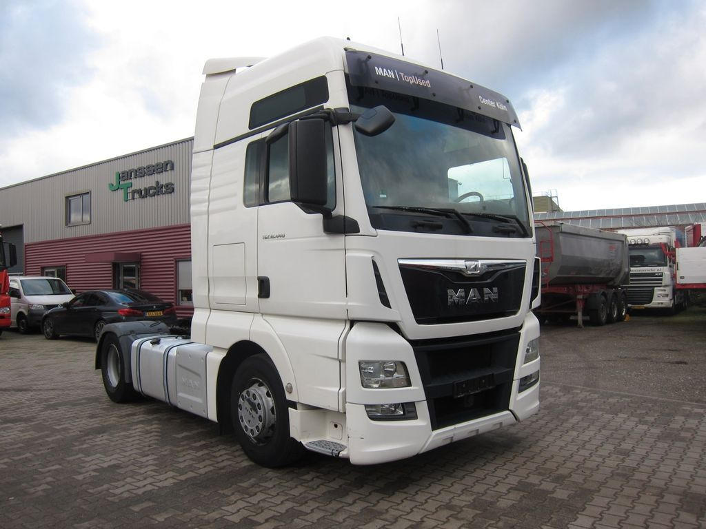 MAN TGX 18 440 XXL Retarder E6 730tkm 2xTank - Tractor unit: picture 1 MAN TGX 18 440 XXL Retarder E6 730tkm 2xTank - Tractor unit: picture 1