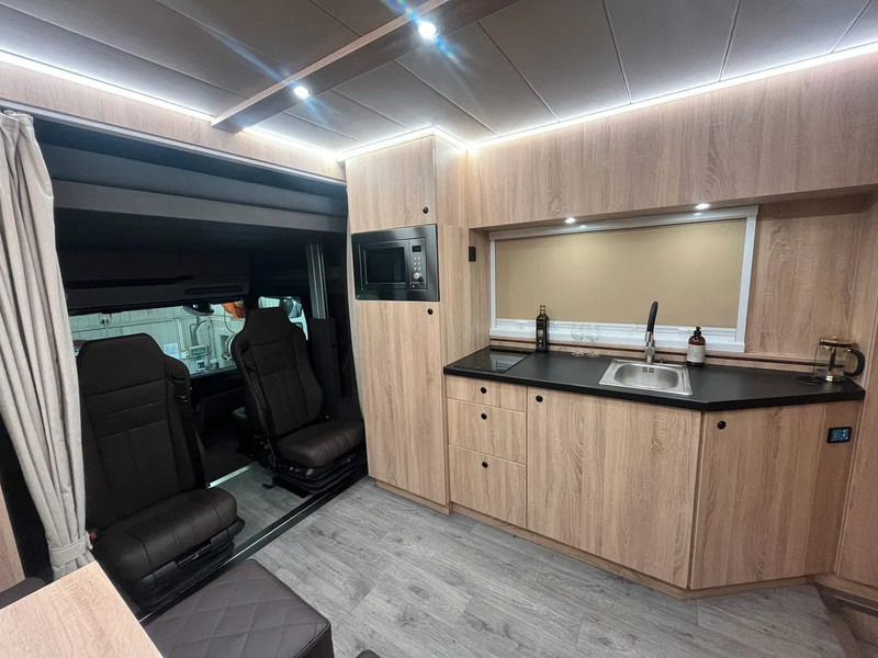 New Camper Scania S590 V8 6x2 Camper / Motorhome - New 2025 - Garage - Slide out -: picture 20 New Camper Scania S590 V8 6x2 Camper / Motorhome - New 2025 - Garage - Slide out -: picture 20
