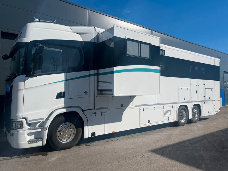 New Camper Scania S590 V8 6x2 Camper / Motorhome - New 2025 - Garage - Slide out -: picture 7 New Camper Scania S590 V8 6x2 Camper / Motorhome - New 2025 - Garage - Slide out -: picture 7