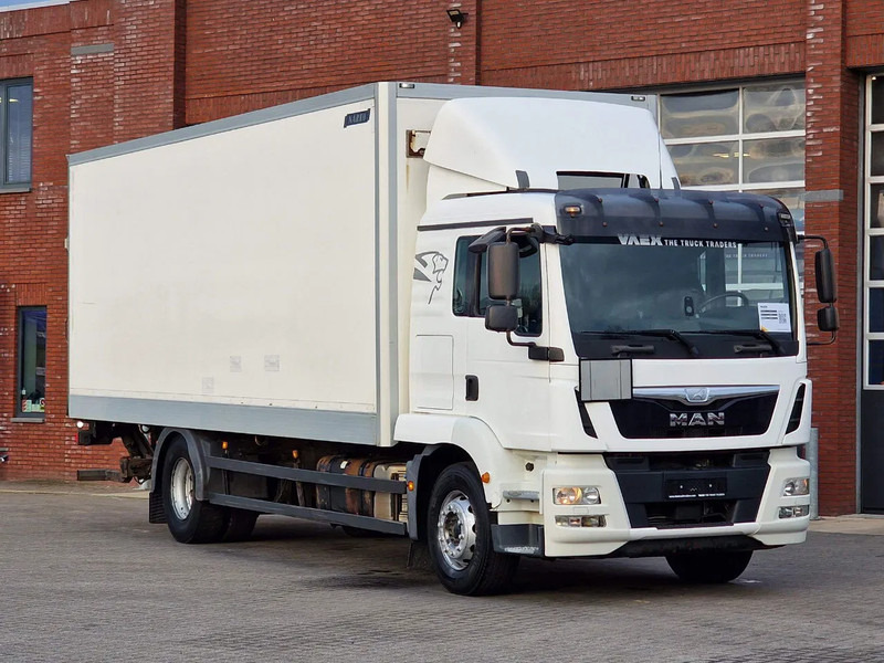 MAN TGM 18.290 4x2 - Sleepercab - Box with sidedoors - Loadlift - Full air - Euro 6 - Automatic - Box truck: picture 1 MAN TGM 18.290 4x2 - Sleepercab - Box with sidedoors - Loadlift - Full air - Euro 6 - Automatic - Box truck: picture 1