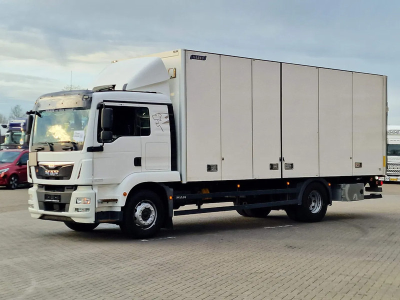 MAN TGM 18.340 4x2 - Sleepercab - Box with sidedoors - Loadlift - Full air - Euro 6 - Automatic - Box truck: picture 3 MAN TGM 18.340 4x2 - Sleepercab - Box with sidedoors - Loadlift - Full air - Euro 6 - Automatic - Box truck: picture 3
