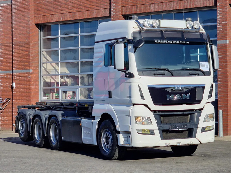MAN TGX 32.560 8x4*4 - Cable system - Retarder - Euro 6 - Steering axle - - Cable system truck: picture 1 MAN TGX 32.560 8x4*4 - Cable system - Retarder - Euro 6 - Steering axle - - Cable system truck: picture 1
