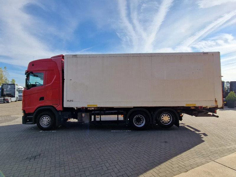 Scania S500 NGS Highline 6x2 - BDF - Full air - Loadlift - Box - Navi - Retarder - Container transporter/ Swap body truck: picture 4 Scania S500 NGS Highline 6x2 - BDF - Full air - Loadlift - Box - Navi - Retarder - Container transporter/ Swap body truck: picture 4