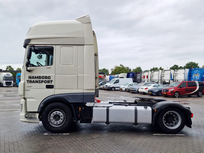 DAF XF 480 SuperSpaceCab - Custom interior - Night clima - TV - Fridge - 580Tkm - Tractor unit: picture 4 DAF XF 480 SuperSpaceCab - Custom interior - Night clima - TV - Fridge - 580Tkm - Tractor unit: picture 4