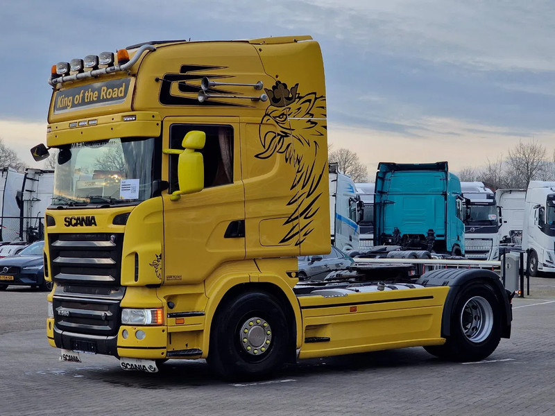 Scania R500 V8 Topline 4x2 - Manual gearbox - Retarder - PTO/Hydraulic - Custom interior - Tractor unit: picture 3 Scania R500 V8 Topline 4x2 - Manual gearbox - Retarder - PTO/Hydraulic - Custom interior - Tractor unit: picture 3
