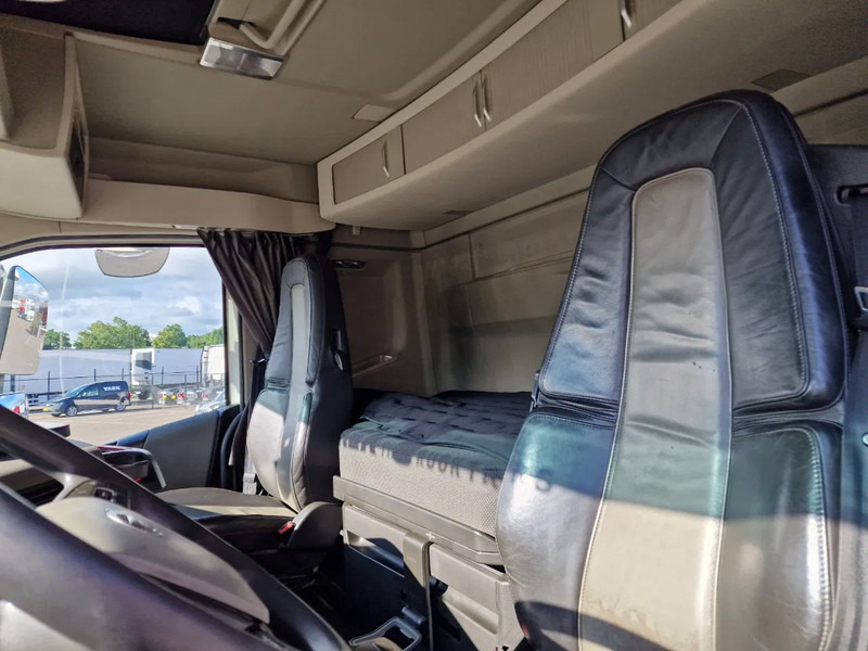 Tractor unit Volvo FH 13.500 6x2 - Retarder - Full air - 3.20 WB - Leather: picture 10