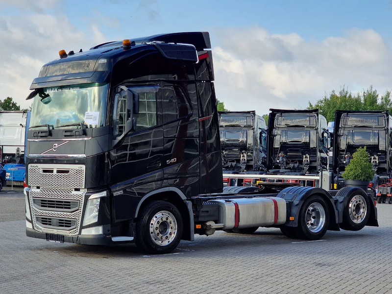 Volvo FH 13.540 Globetrotter 6x2 - Full air - VEB+ - Led - Tractor unit: picture 3 Volvo FH 13.540 Globetrotter 6x2 - Full air - VEB+ - Led - Tractor unit: picture 3