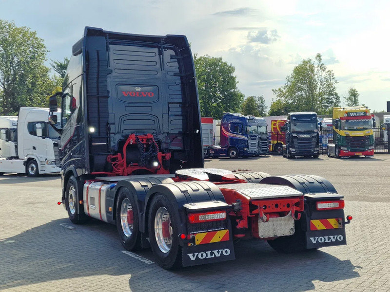 Volvo FH 13.540 Globetrotterl XL 6x4 - Royal - Retarder - Full air - 3.40 WB - Low KM - Tractor unit: picture 5 Volvo FH 13.540 Globetrotterl XL 6x4 - Royal - Retarder - Full air - 3.40 WB - Low KM - Tractor unit: picture 5