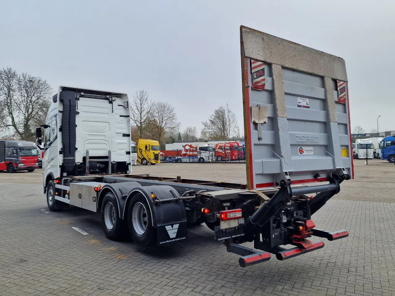 Volvo FH 13.500 Globetrotter XL 6x2 - BDF - Loadlift - I Save - Full air - Navi - Container transporter/ Swap body truck: picture 5 Volvo FH 13.500 Globetrotter XL 6x2 - BDF - Loadlift - I Save - Full air - Navi - Container transporter/ Swap body truck: picture 5