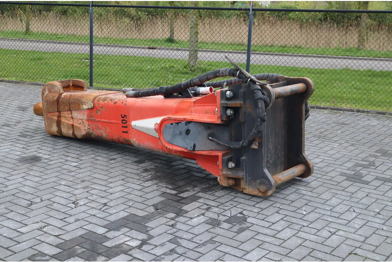 Rammer 5011 | HAMMER | S90 | 45 - 60 TON - Attachment for Construction machinery: picture 3 Rammer 5011 | HAMMER | S90 | 45 - 60 TON - Attachment for Construction machinery: picture 3