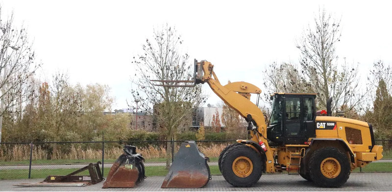 Caterpillar 938 M | 2X BUCKET | JIB | FORKS | BSS | GOOD CONDITION - Wheel loader: picture 1 Caterpillar 938 M | 2X BUCKET | JIB | FORKS | BSS | GOOD CONDITION - Wheel loader: picture 1