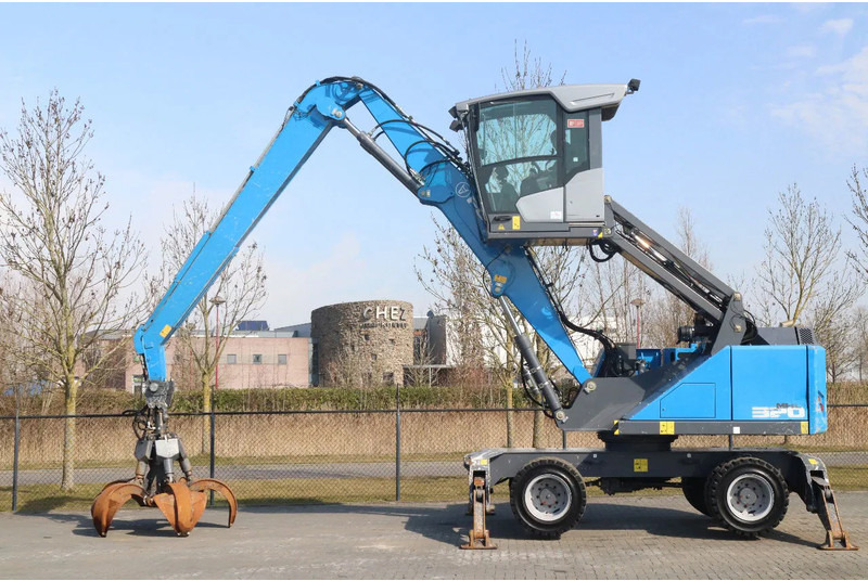 Fuchs MHL 320 | PEEL GRAB | UMSCHLAG | GOOD TIRES - Wheel excavator: picture 1 Fuchs MHL 320 | PEEL GRAB | UMSCHLAG | GOOD TIRES - Wheel excavator: picture 1