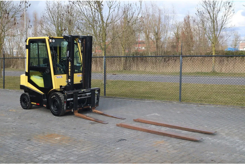 Hyster H2.5 A | BOOM SUSPENSION | SIDESHIFT | FORK EXTENTIONS | FORK POSITIONERS - Diesel forklift: picture 5 Hyster H2.5 A | BOOM SUSPENSION | SIDESHIFT | FORK EXTENTIONS | FORK POSITIONERS - Diesel forklift: picture 5