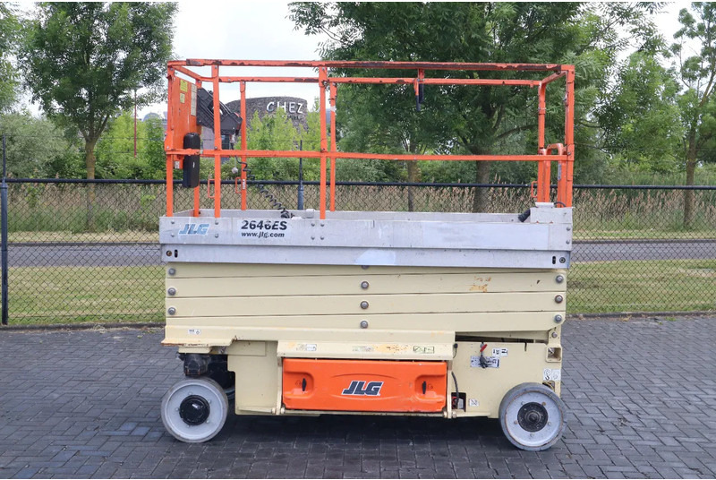Scissor lift JLG 2646 ES | 10 METER | 450 KG: picture 1