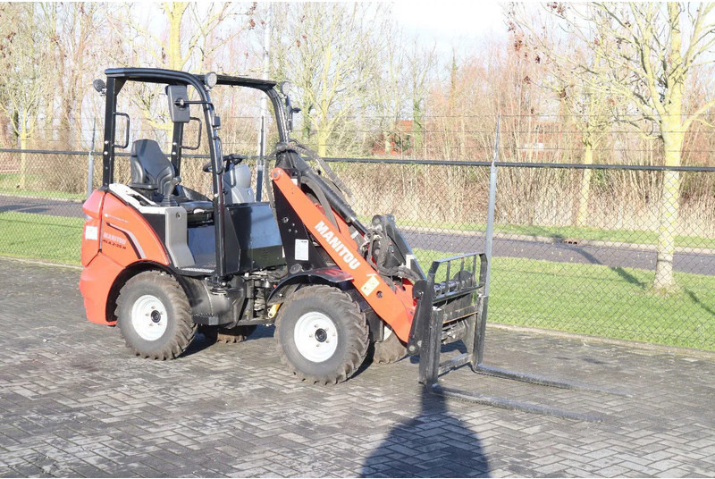 Manitou MLA 2-25 H | FORKS | 3-M WARRANTY | NEW UNUSED - Wheel loader: picture 5 Manitou MLA 2-25 H | FORKS | 3-M WARRANTY | NEW UNUSED - Wheel loader: picture 5