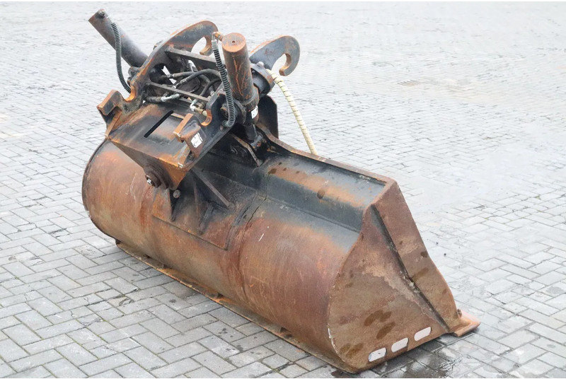 Onbekend CW30 | TILT BUCKET | TILT SCHAUFEL | KANTELBAK - Bucket for Construction machinery: picture 5 Onbekend CW30 | TILT BUCKET | TILT SCHAUFEL | KANTELBAK - Bucket for Construction machinery: picture 5