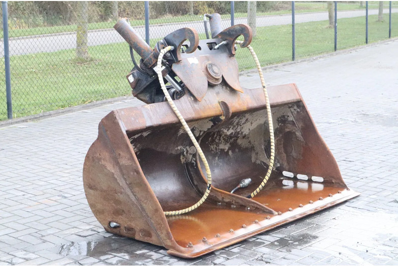 Onbekend CW30 | TILT BUCKET | TILT SCHAUFEL | KANTELBAK - Bucket for Construction machinery: picture 3 Onbekend CW30 | TILT BUCKET | TILT SCHAUFEL | KANTELBAK - Bucket for Construction machinery: picture 3