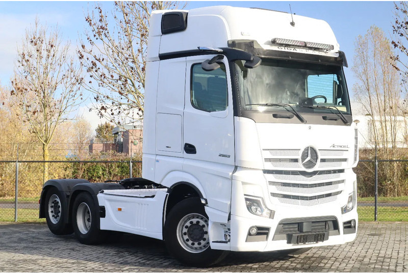 Mercedes-Benz Actros 2553 | 6X2 | 33.000 KM! | RETARDER | EURO 6 | FULL AIR - Tractor unit: picture 3 Mercedes-Benz Actros 2553 | 6X2 | 33.000 KM! | RETARDER | EURO 6 | FULL AIR - Tractor unit: picture 3