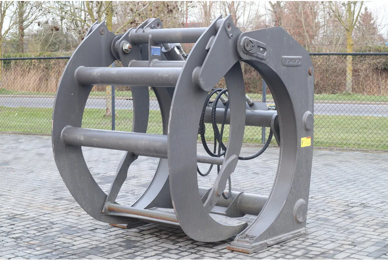 Volvo 80834 | 1.8 M2 | L60/L70/L90 | LOG GRAPPLE | HOLZGREIFER | WOOD CLAMP - Timber transport: picture 1 Volvo 80834 | 1.8 M2 | L60/L70/L90 | LOG GRAPPLE | HOLZGREIFER | WOOD CLAMP - Timber transport: picture 1