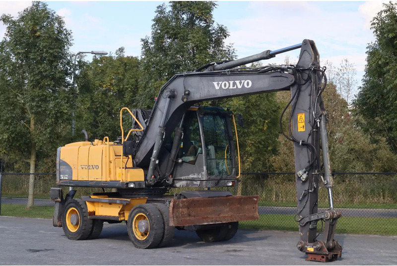 Volvo EW160C | EW 160 C | LIFT CAB | DOZERBLADE | QUICK COUPLER - Waste/ Industry handler: picture 5 Volvo EW160C | EW 160 C | LIFT CAB | DOZERBLADE | QUICK COUPLER - Waste/ Industry handler: picture 5