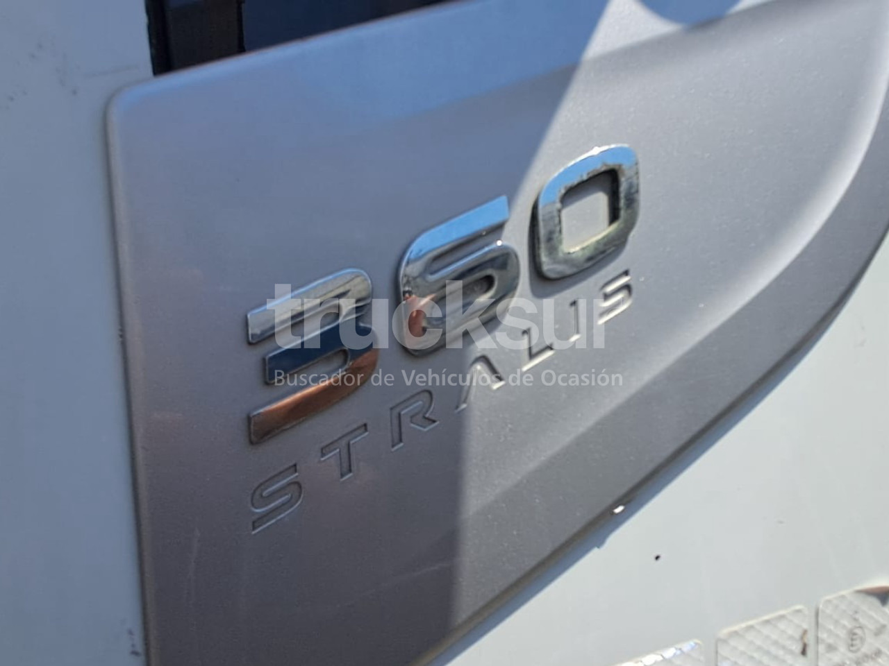 Tipper, Crane truck IVECO AT260SY/PS 360CV ejes 6x2*4: picture 23