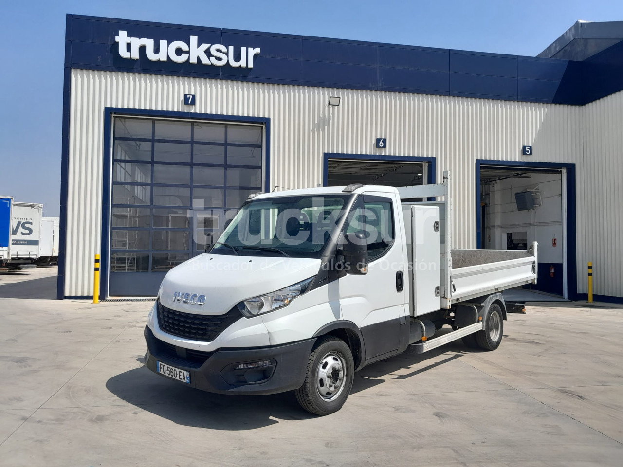IVECO DAILY 35C14 - Tipper trailer: picture 2 IVECO DAILY 35C14 - Tipper trailer: picture 2