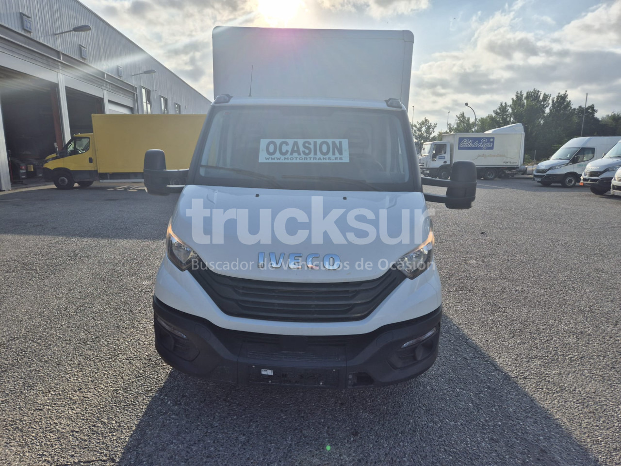IVECO DAILY 35C16H - Closed box van: picture 3 IVECO DAILY 35C16H - Closed box van: picture 3