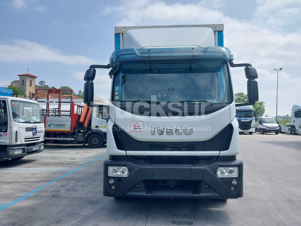 IVECO EUROCARGO ML160-250 - Curtainsider truck: picture 5 IVECO EUROCARGO ML160-250 - Curtainsider truck: picture 5