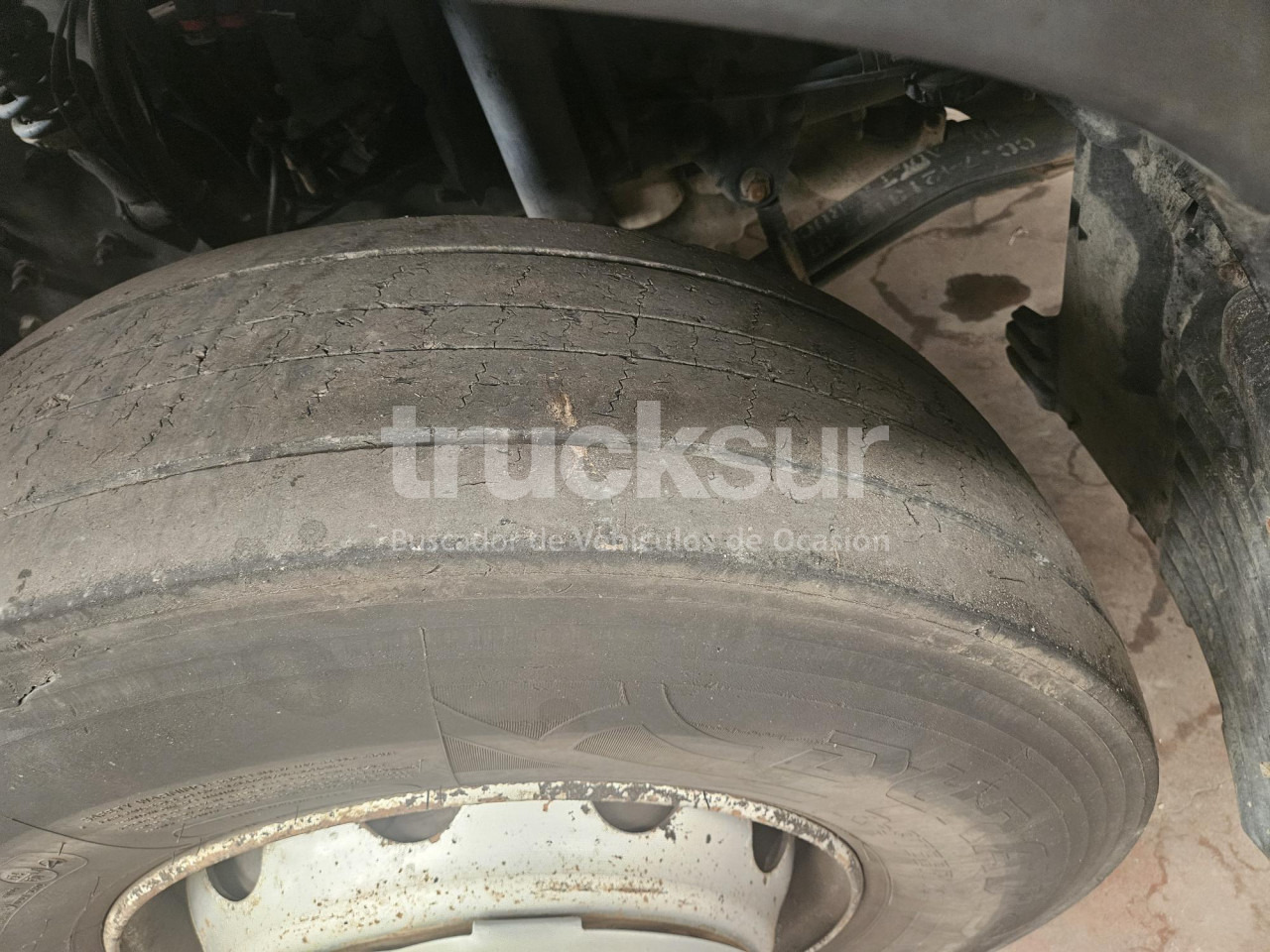 RENAULT C430.26  6X2 - Hook lift truck: picture 5 RENAULT C430.26  6X2 - Hook lift truck: picture 5