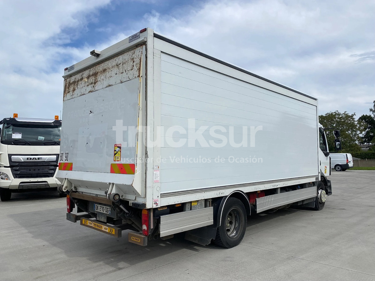 RENAULT D210.14 - Box truck: picture 3 RENAULT D210.14 - Box truck: picture 3